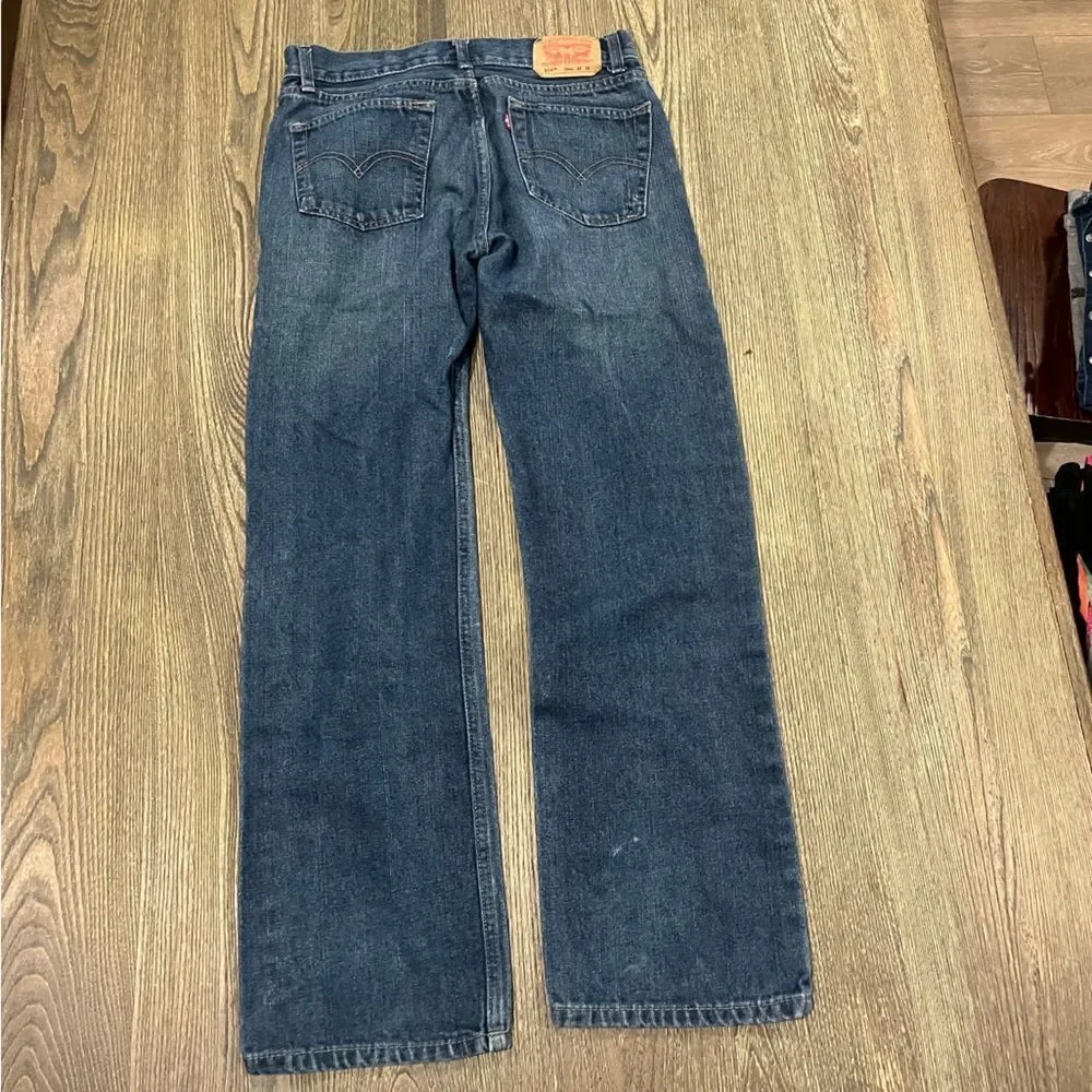 Levis details mid